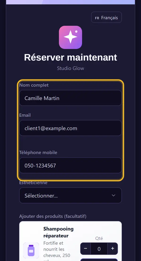 Ils remplissent leurs infos